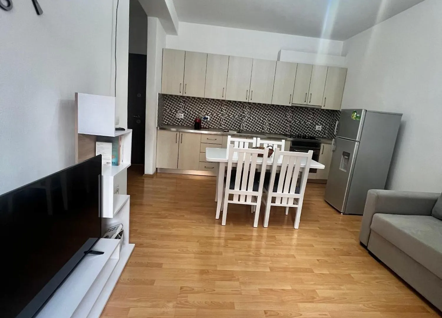 Cozy Apartment In Central Tirane